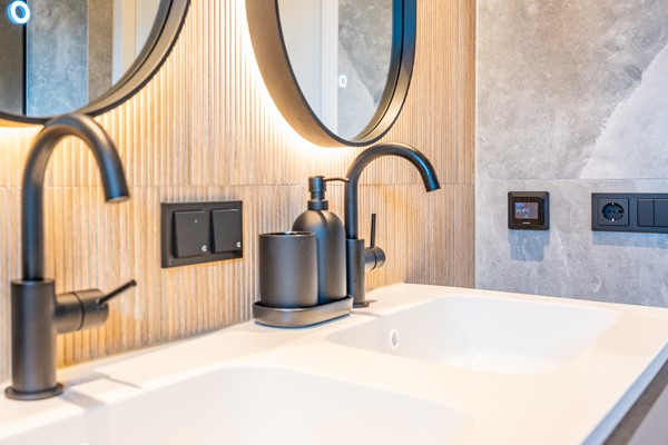 Medium property photo - Flierveld 83, 2151 LE Nieuw-Vennep